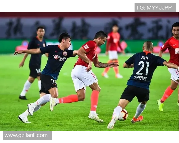 南京足球队以88分领跑冠军赛积分榜展现强劲实力