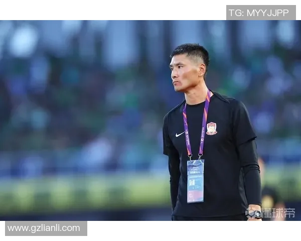 香港足球明星对中国国家队的看法与期待分析